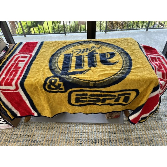 Miller Lite Beer Biederlack Blanket Throw Plush ESPN 80” X 60” Gold Vintage 80s